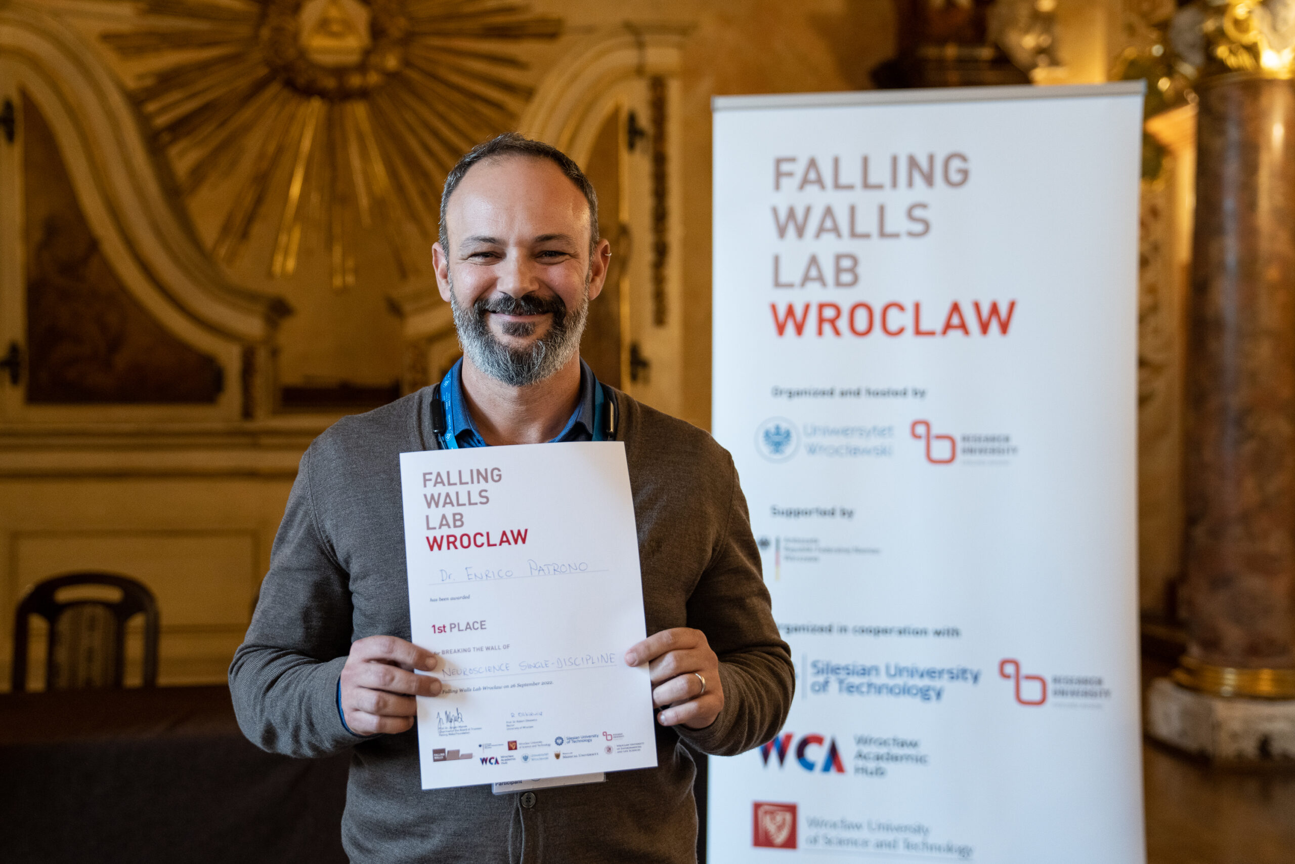 Enrico Patrono vyhrál národní kolo mezinárodní soutěže Falling Walls Lab - Falling Walls 1 scaled