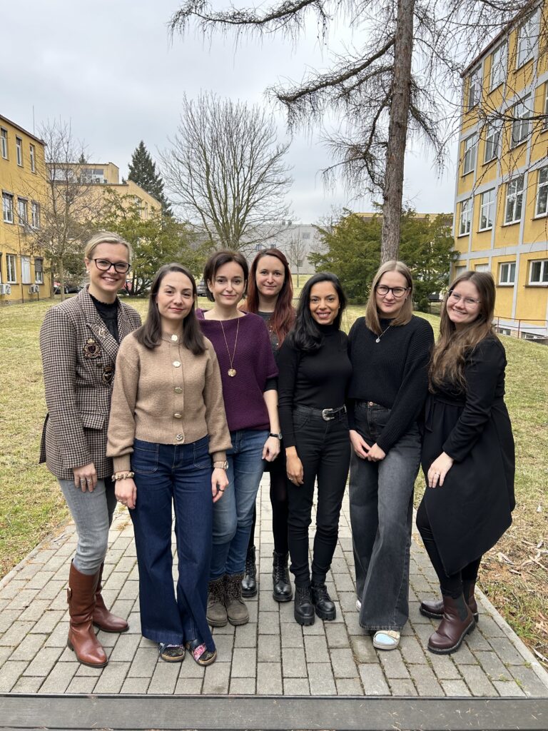 group photo Tencerova