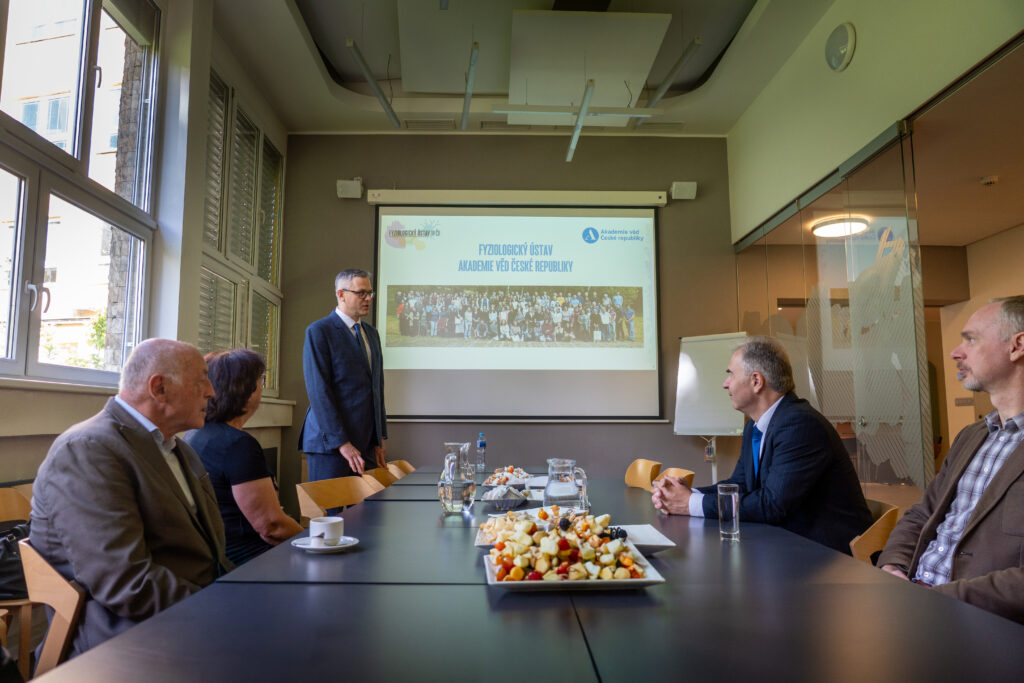 President of the Czech Academy of Sciences, Radomír Pánek, visited IPHYS 1 President of the Czech Academy of Sciences, Radomír Pánek, visited IPHYS - dsc07309 1